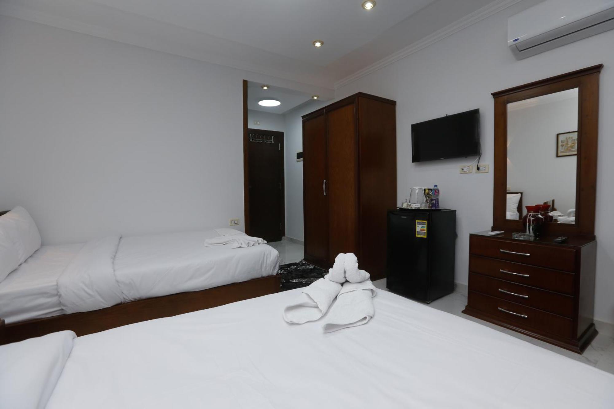 New Asser Hotel Pyramid Kafret el-Gabal Exteriör bild